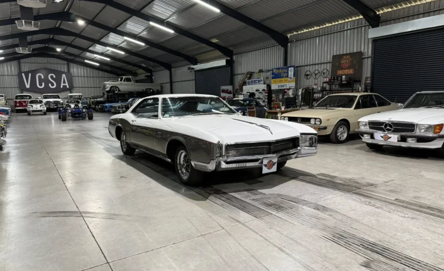 1967 Buick Riviera 430 – Big Block Wildcat