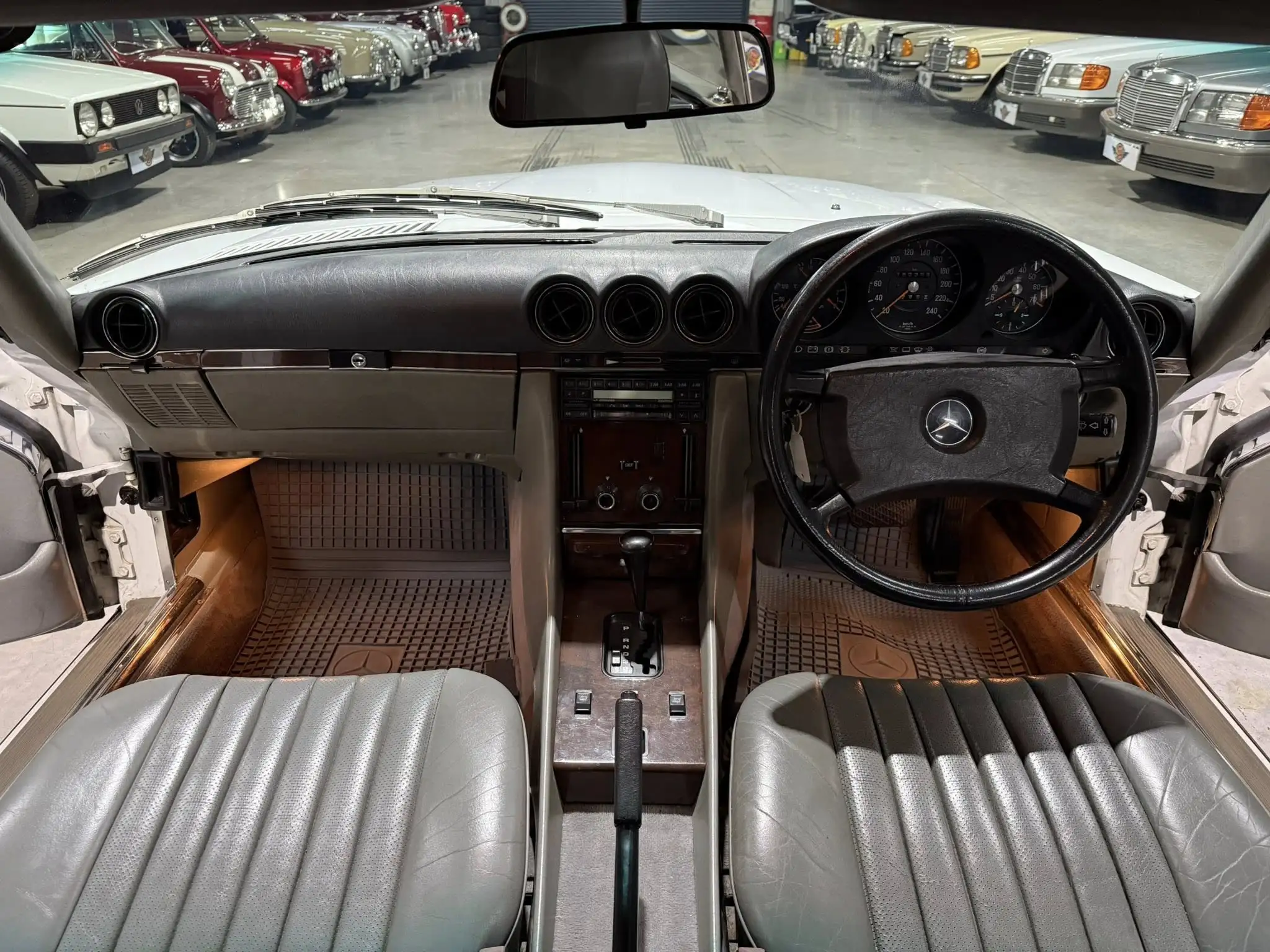1989 Mercedes-Benz R107 500SL – Late Model Facelift