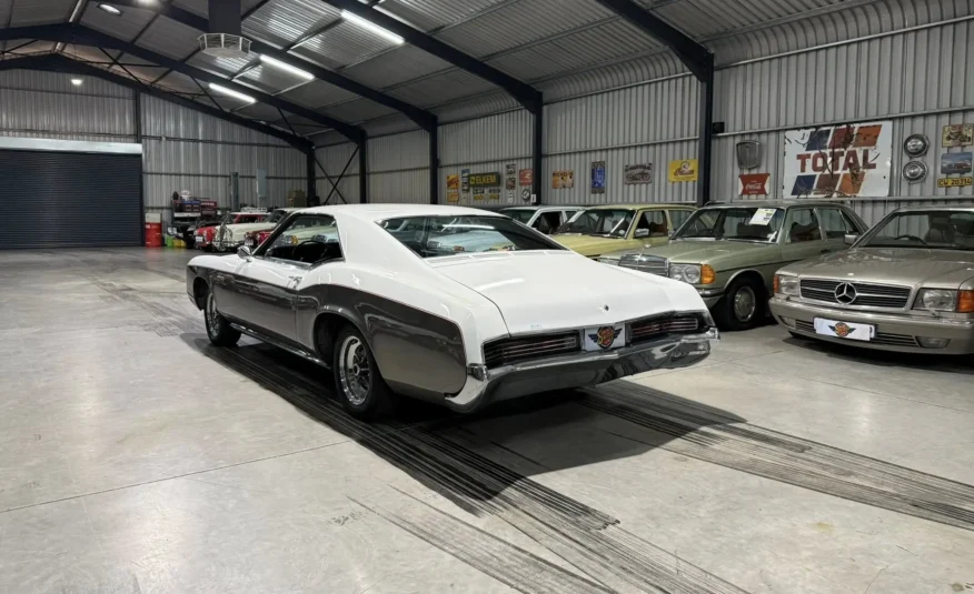 1967 Buick Riviera 430 – Big Block Wildcat