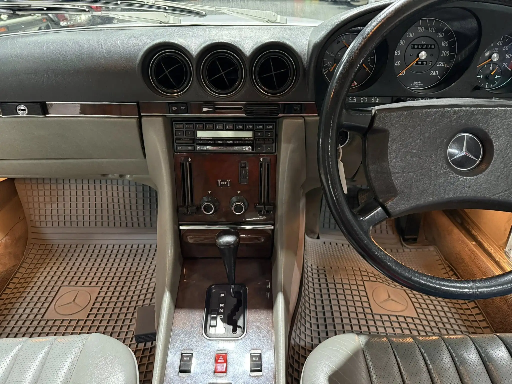 1989 Mercedes-Benz R107 500SL – Late Model Facelift