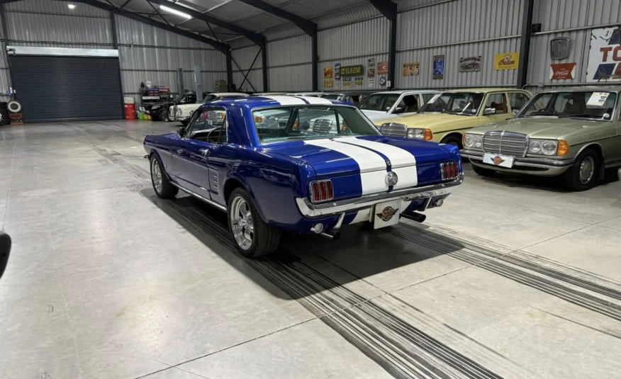 1965 Ford Mustang Notchback (Coupé)