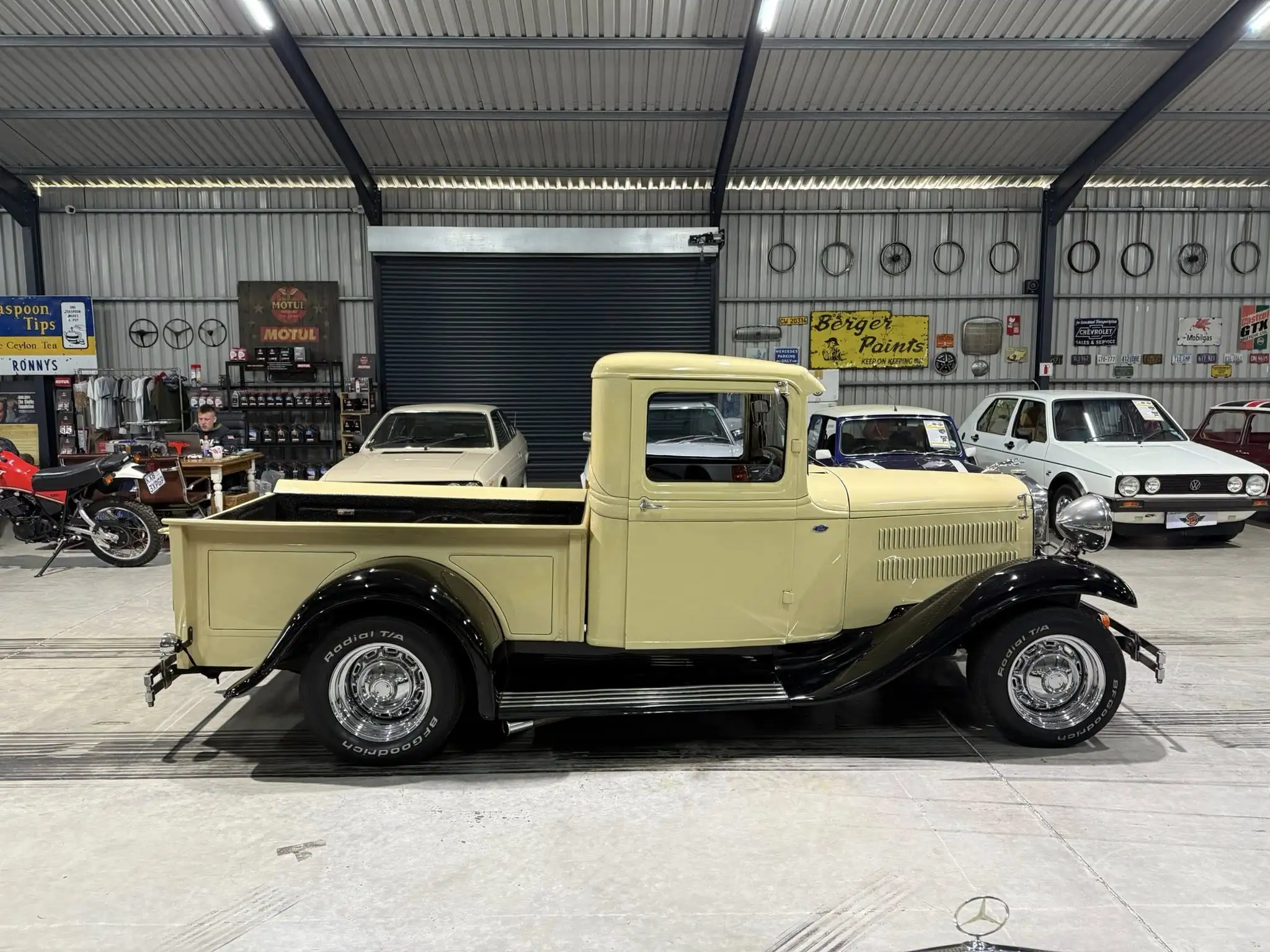 1932 Ford Pickup V8