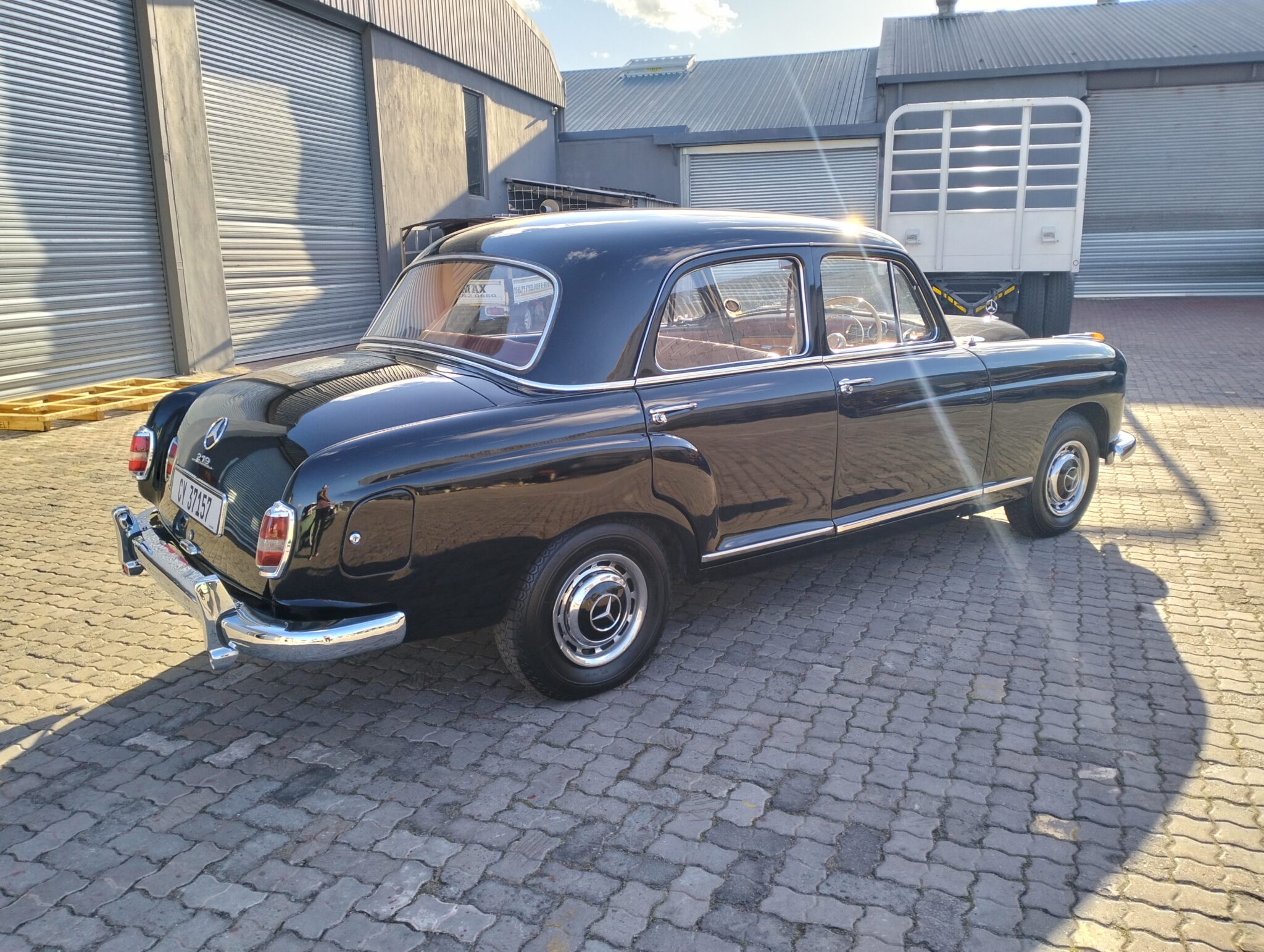 1959 Mercedes-Benz Ponton 219 W105