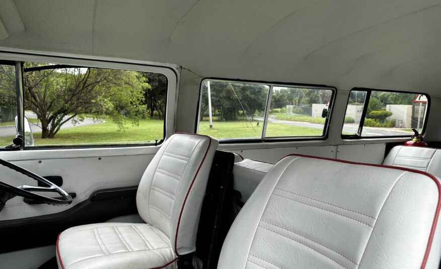 1974 Volkswagen Kombi