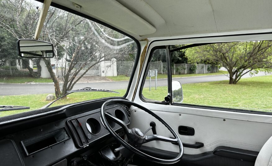 1974 Volkswagen Kombi