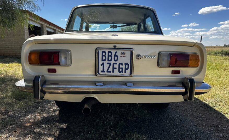 1969 Alfa Romeo Berlina 1750