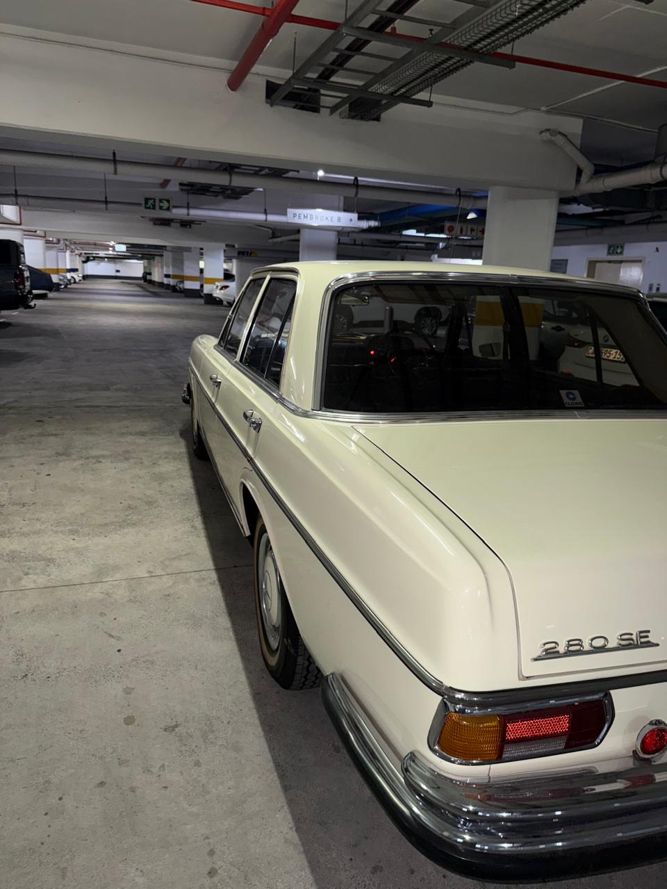 1970 Mercedes-Benz 280SE W108