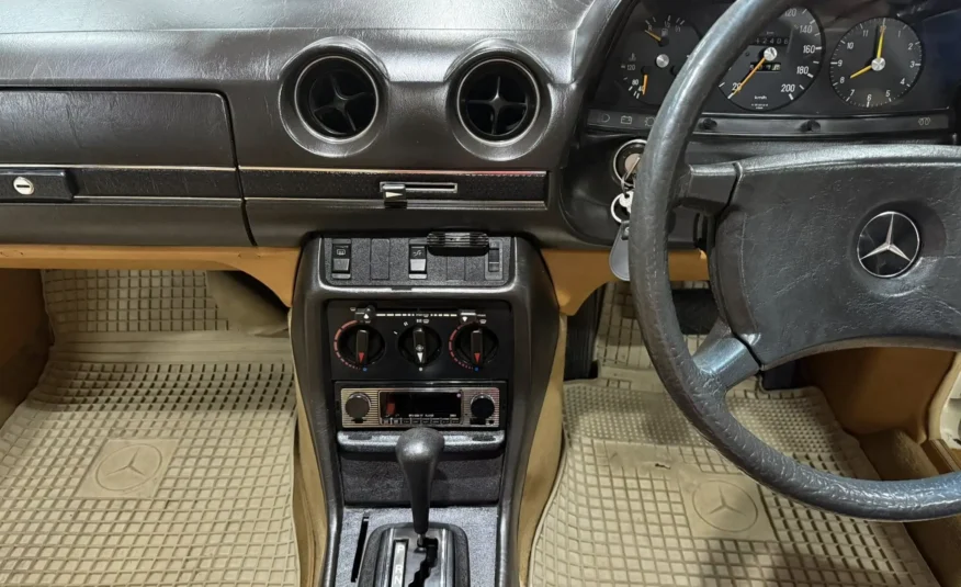 1981 Mercedes-Benz W123 300D Automatic
