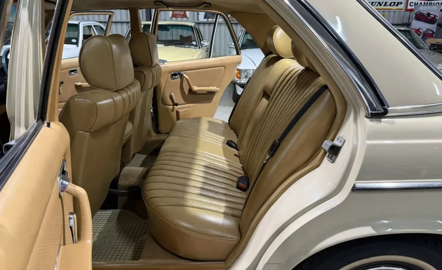 1981 Mercedes-Benz W123 300D Automatic