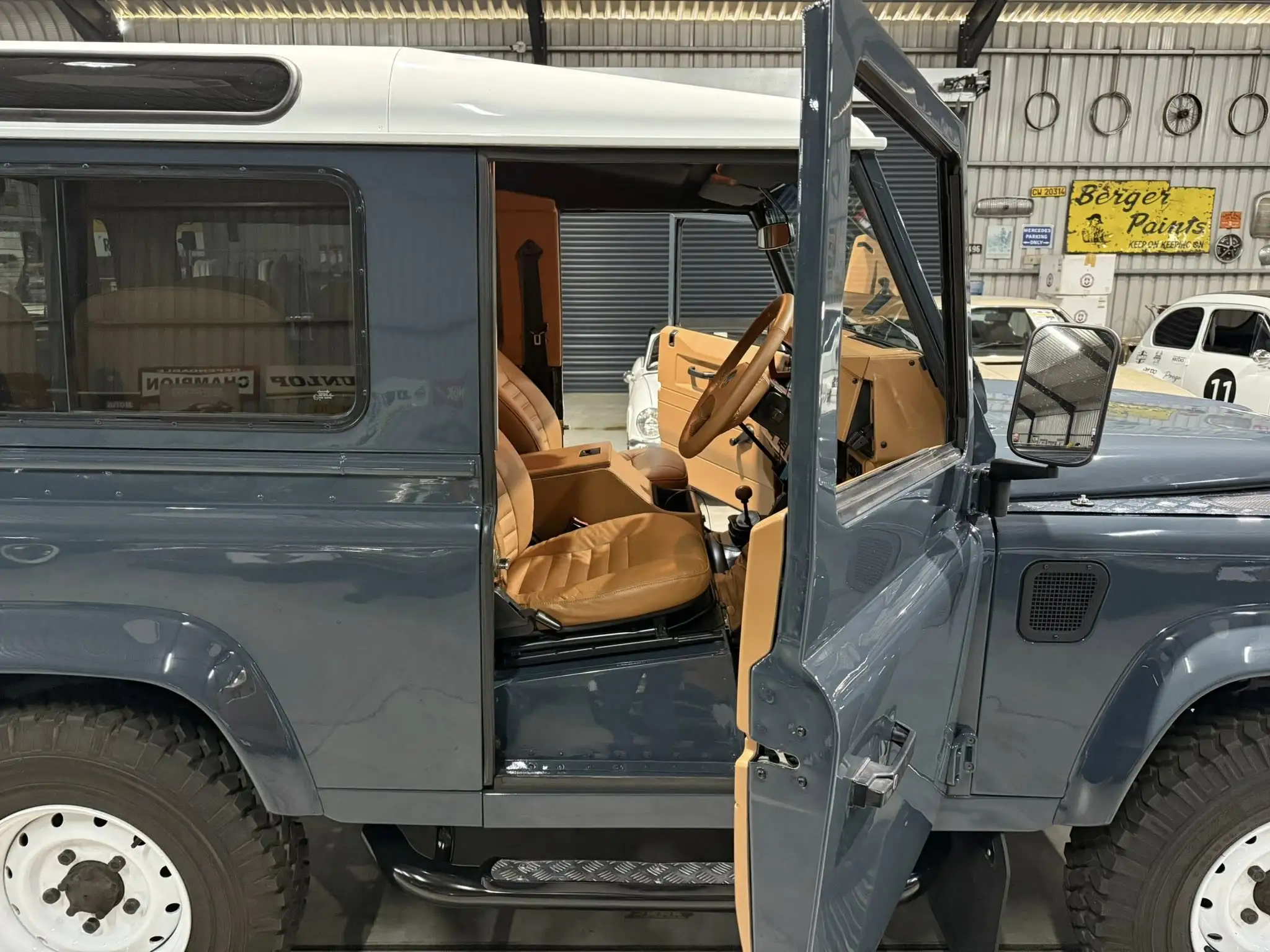 2000 Land Rover Defender 90 TD5