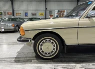 1981 Mercedes-Benz W123 300D Automatic