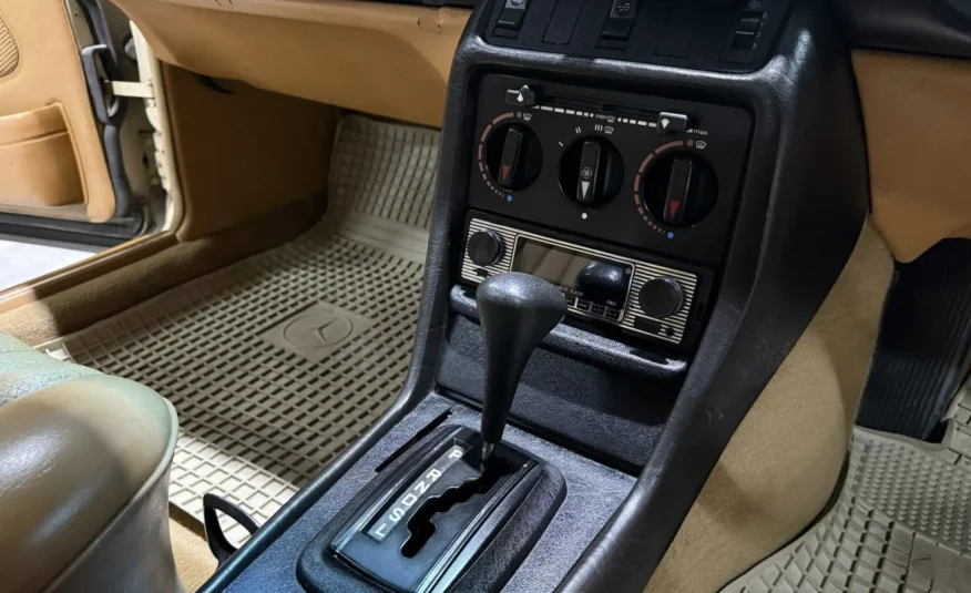 1981 Mercedes-Benz W123 300D Automatic