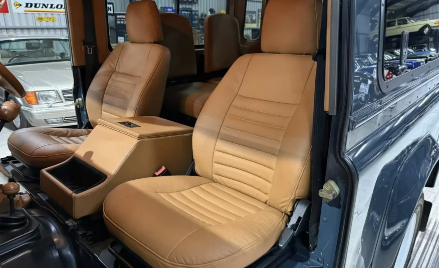 2000 Land Rover Defender 90 TD5