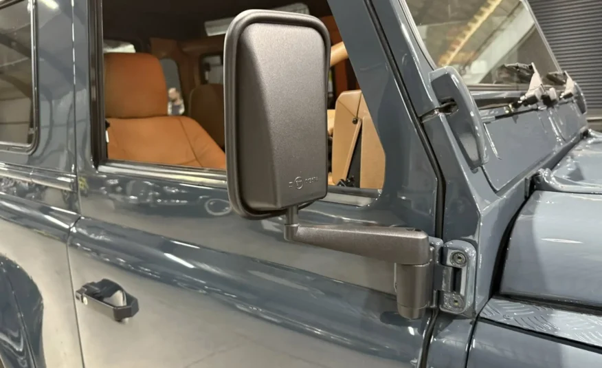 2000 Land Rover Defender 90 TD5