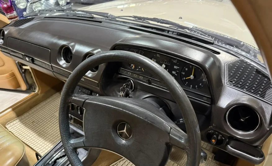 1981 Mercedes-Benz W123 300D Automatic