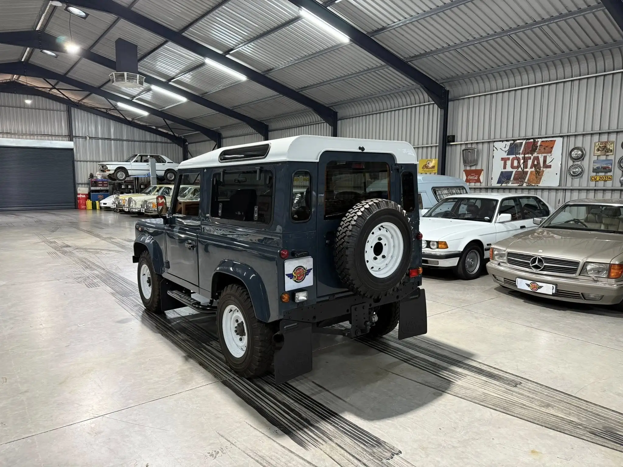 2000 Land Rover Defender 90 TD5