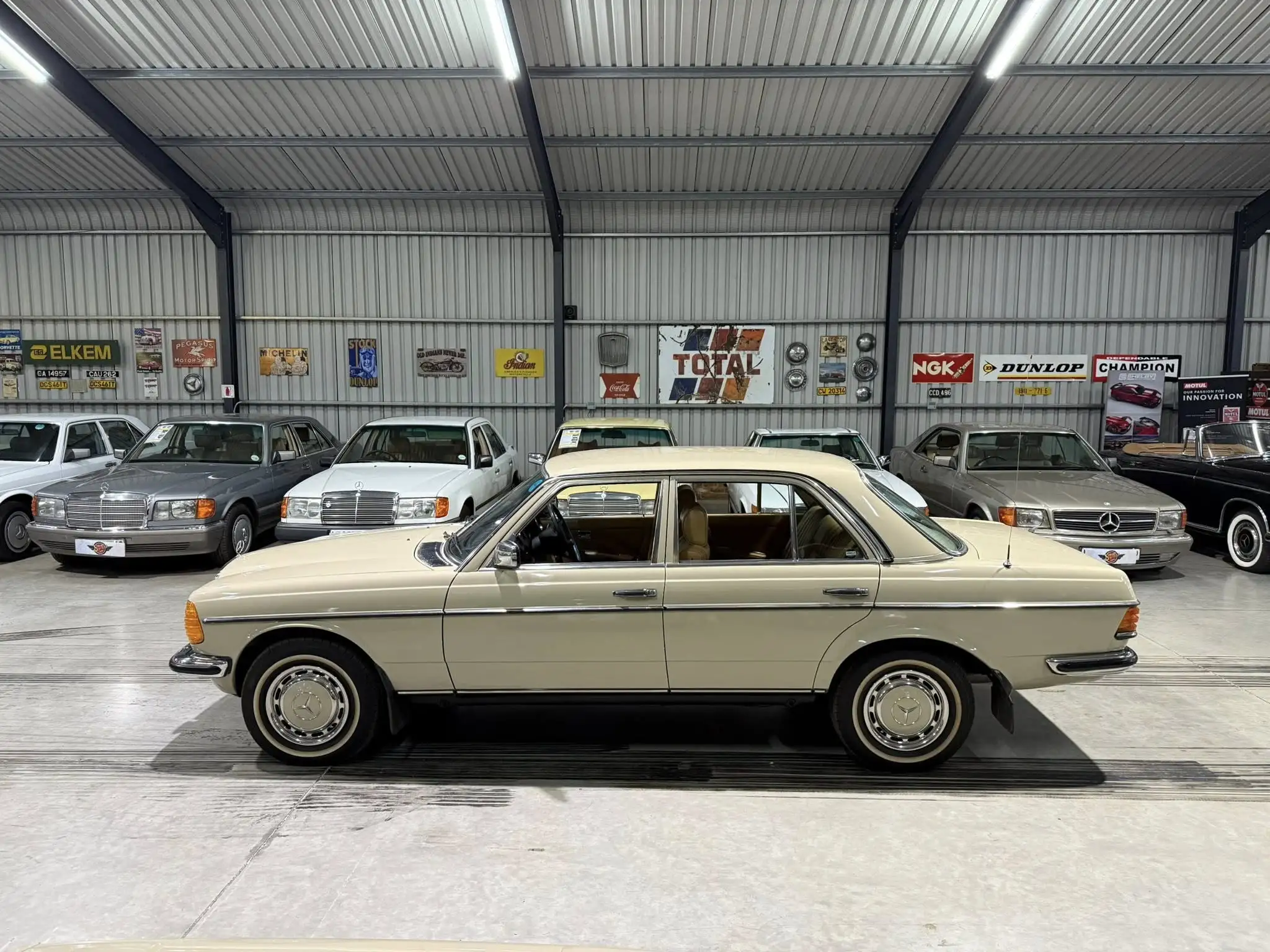 1981 Mercedes-Benz W123 300D Automatic