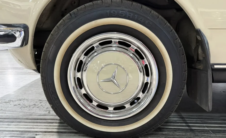 1981 Mercedes-Benz W123 300D Automatic