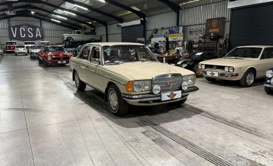 1981 Mercedes-Benz W123 300D Automatic