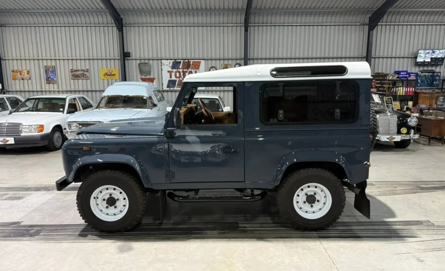 2000 Land Rover Defender 90 TD5