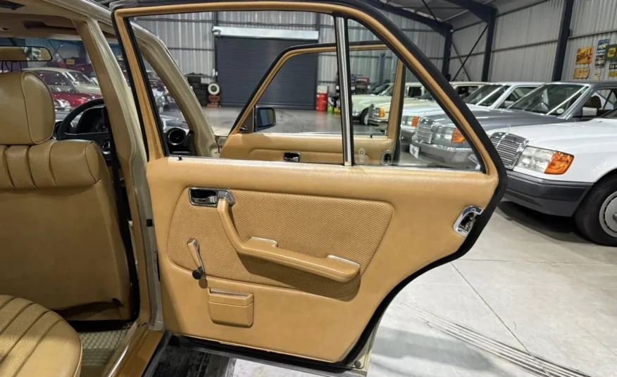 1981 Mercedes-Benz W123 300D Automatic