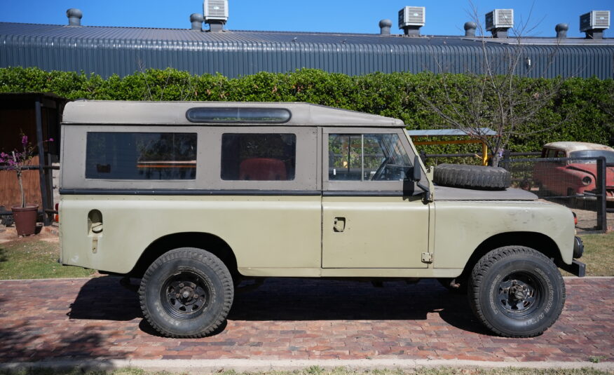 1976 Land Rover Troopy
