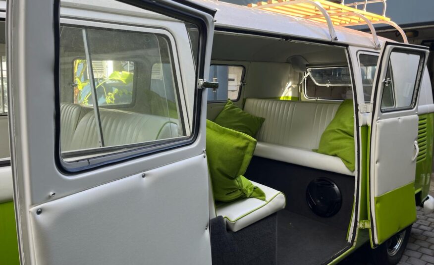 1964 Volkswagen Splitwindow Kombi [T2]