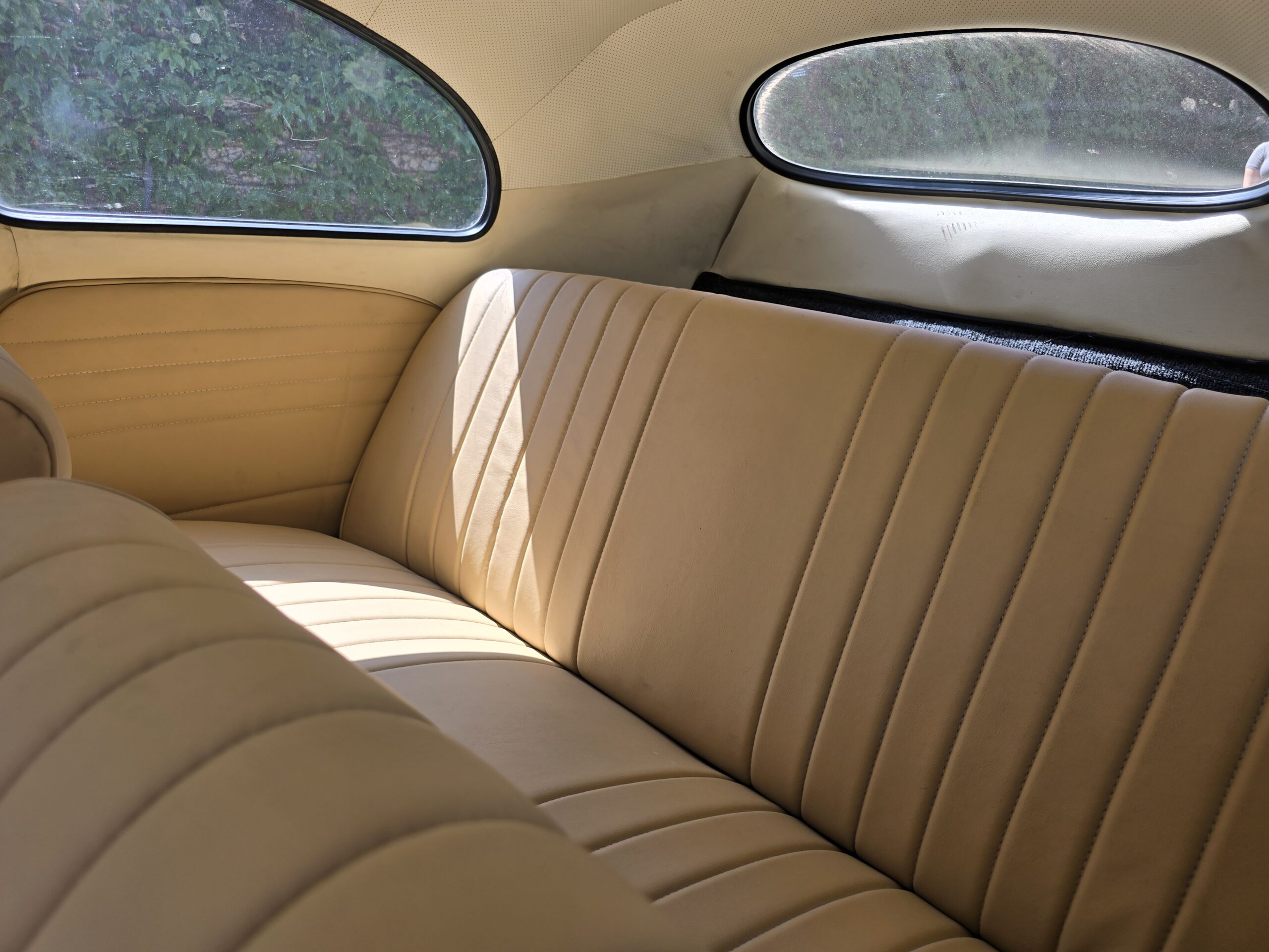 1956 Volkswagen Oval window beetle