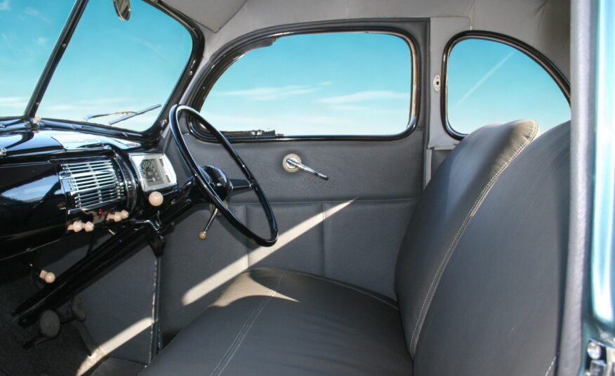 1940 Ford Business Coupe Deluxe Model 01A
