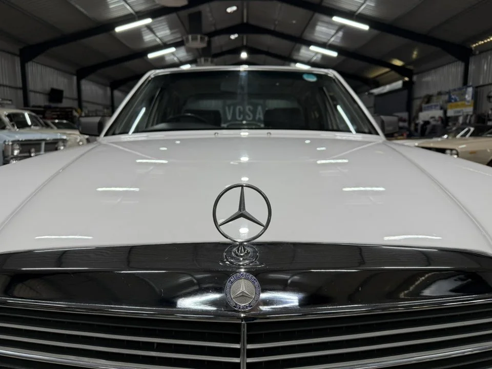 1989 Mercedes-Benz W126 300SE Automatic
