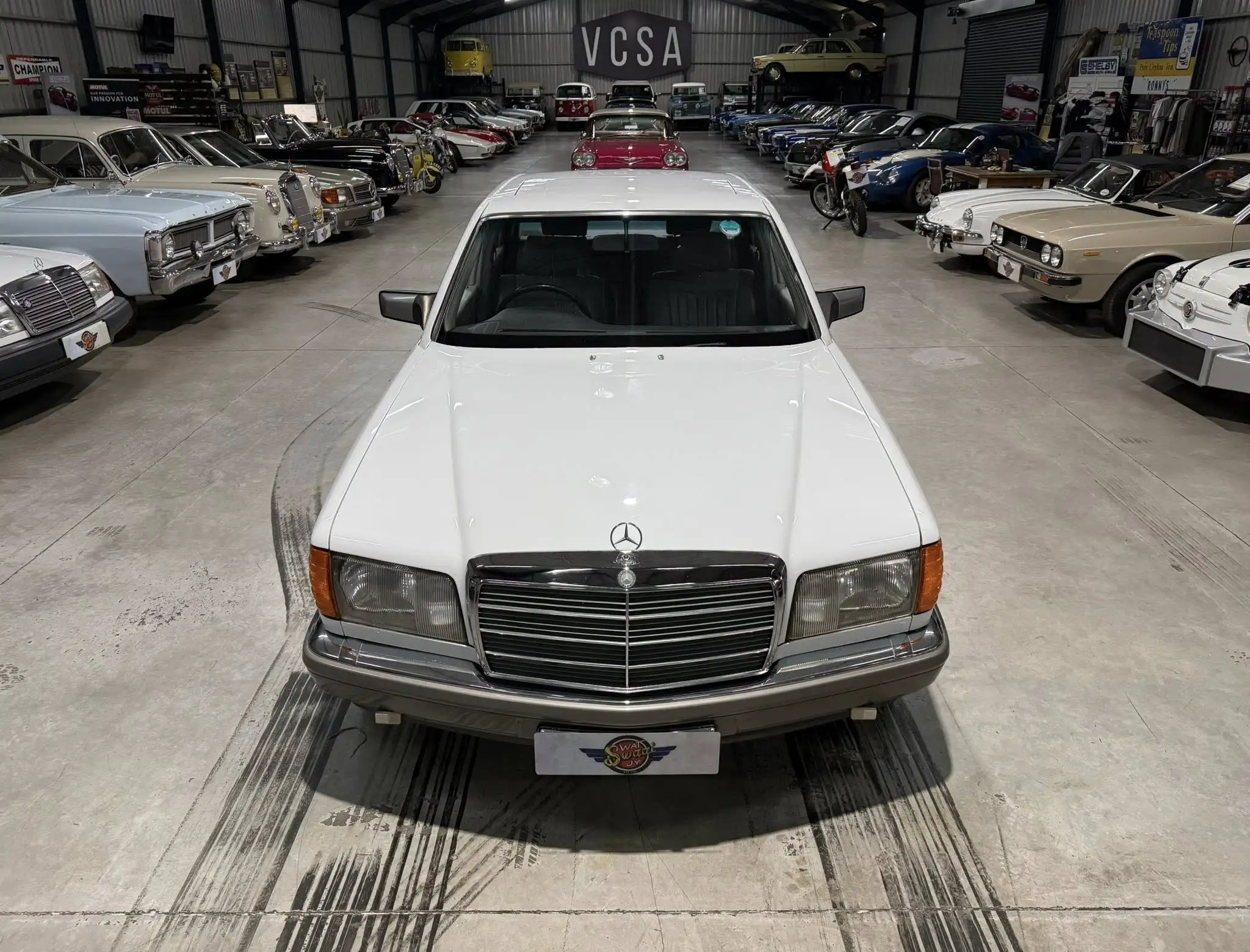 1989 Mercedes-Benz W126 300SE Automatic