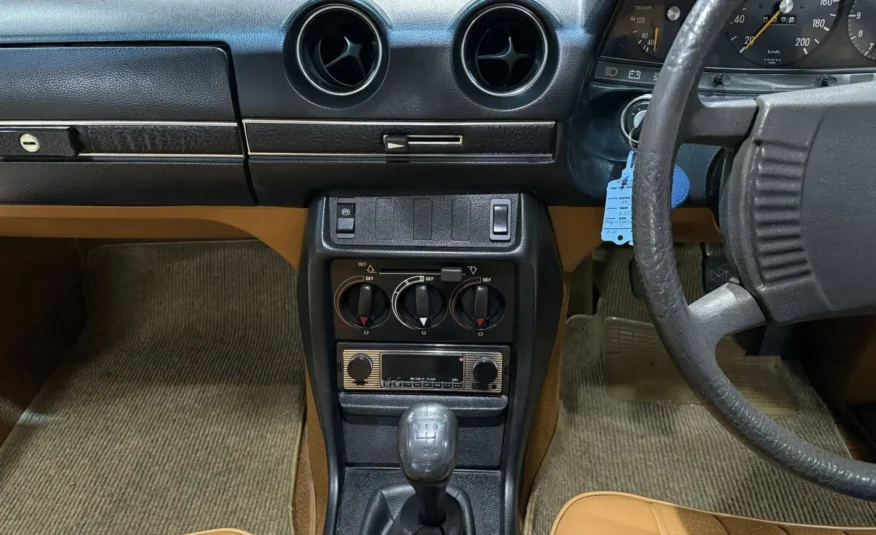 1979 Mercedes-Benz W123 250