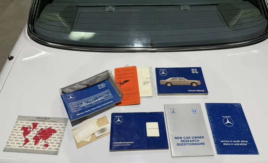 1989 Mercedes-Benz W126 300SE Automatic