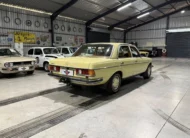 1979 Mercedes-Benz W123 250