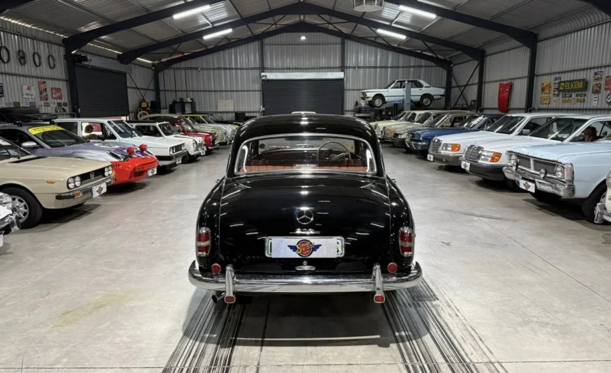 1959 Mercedes-Benz Ponton 219
