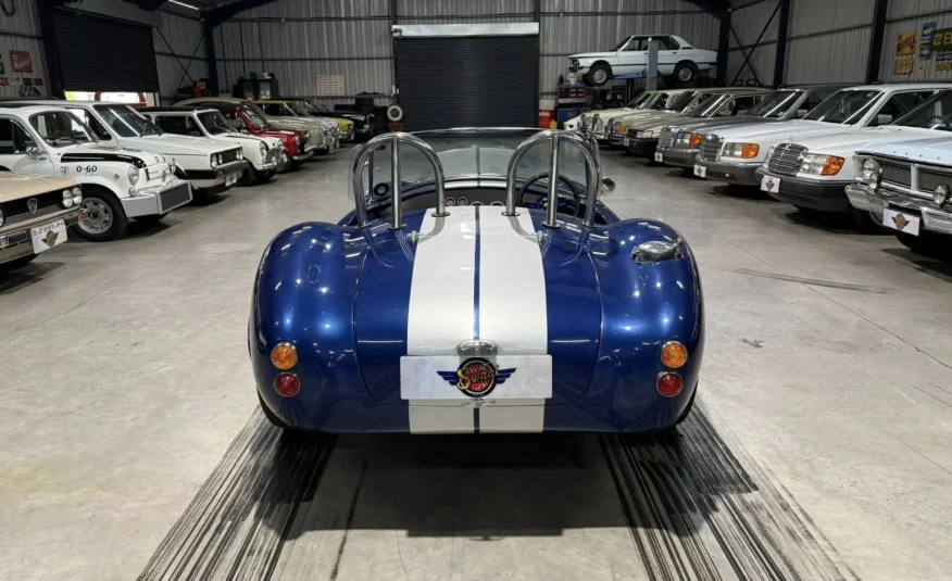 Cobra V8