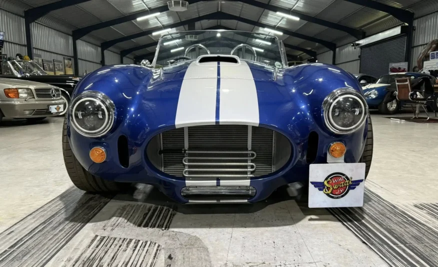 Cobra V8