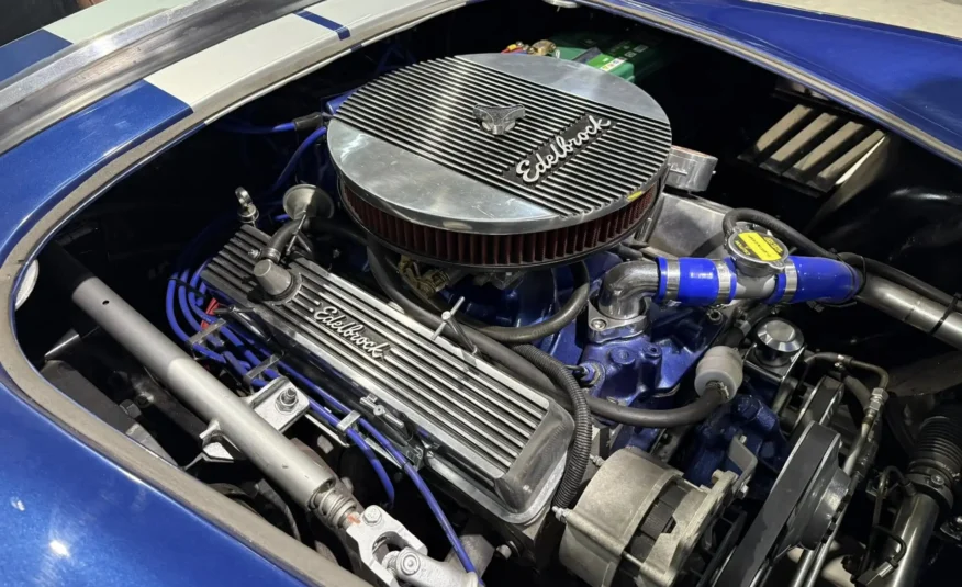Cobra V8