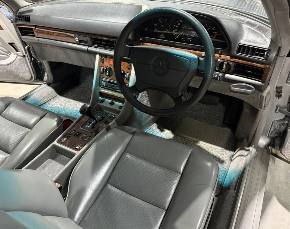 1991 Mercedes-Benz W126 560SEC