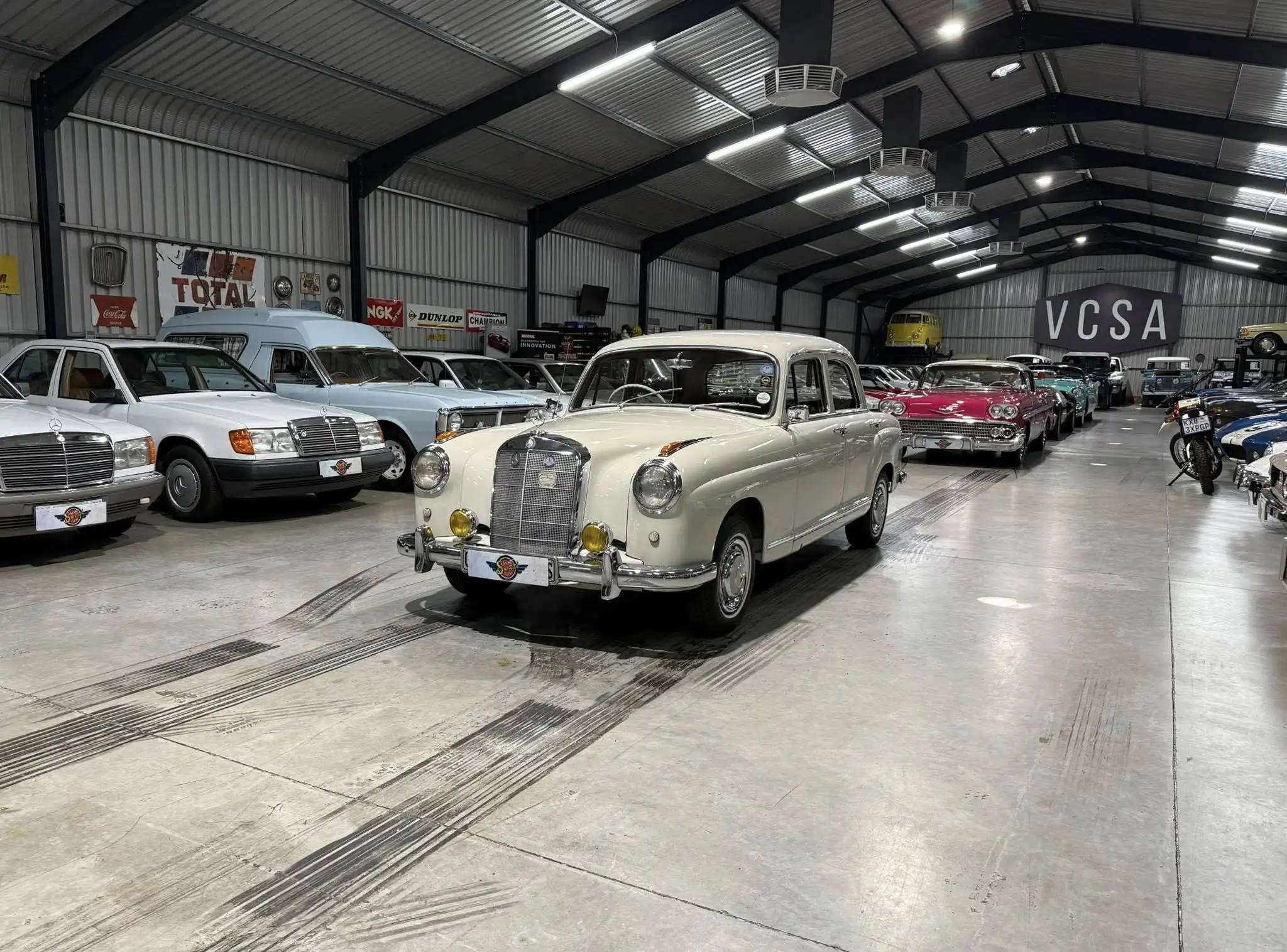 1959 Mercedes-Benz Ponton 219