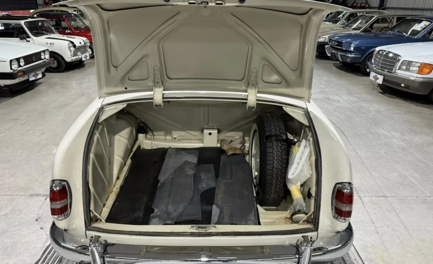 1959 Mercedes-Benz Ponton 219