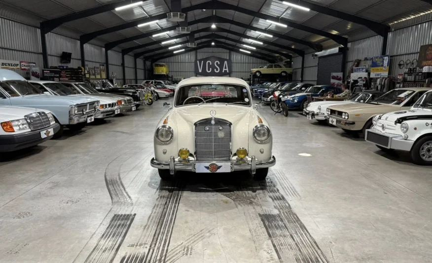 1959 Mercedes-Benz Ponton 219