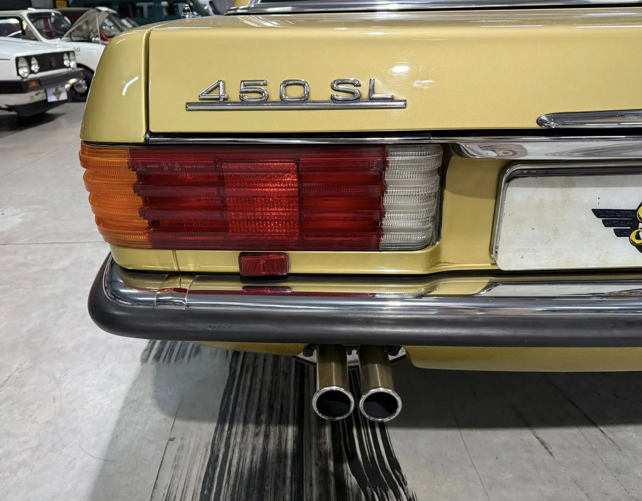 1977 Mercedes-Benz R107 450SL