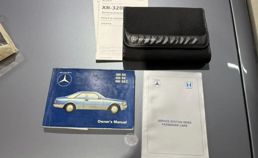 1991 Mercedes-Benz W126 560SEC