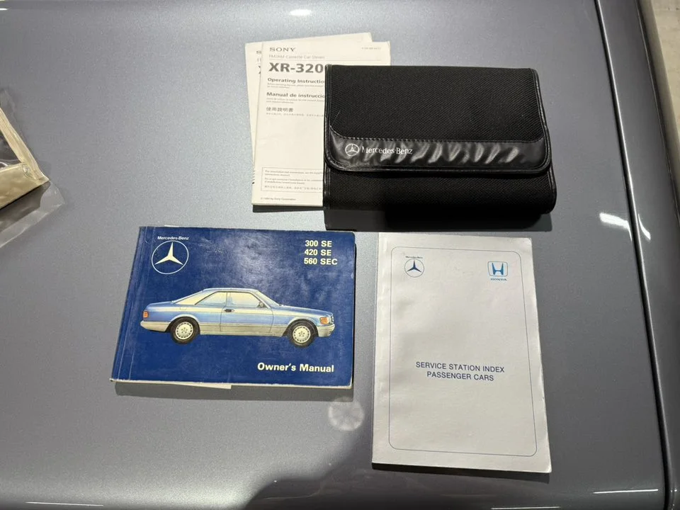 1991 Mercedes-Benz W126 560SEC