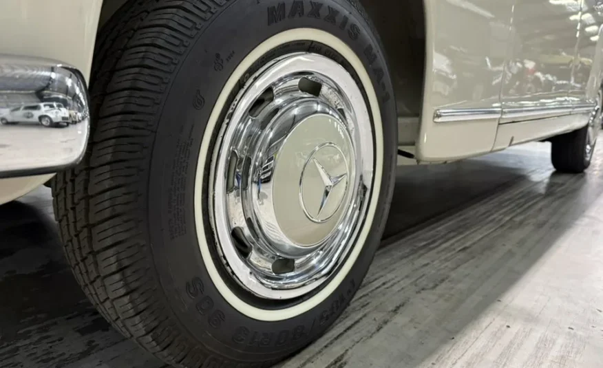 1959 Mercedes-Benz Ponton 219