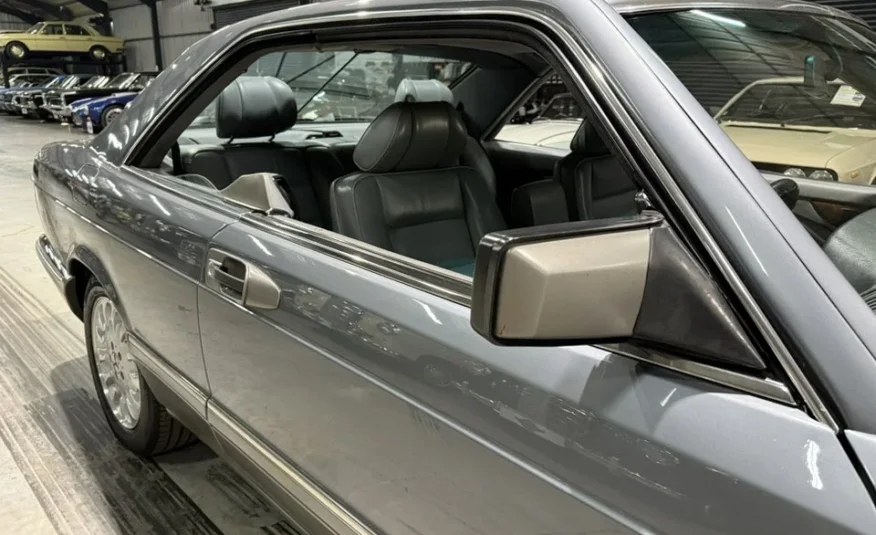 1991 Mercedes-Benz W126 560SEC