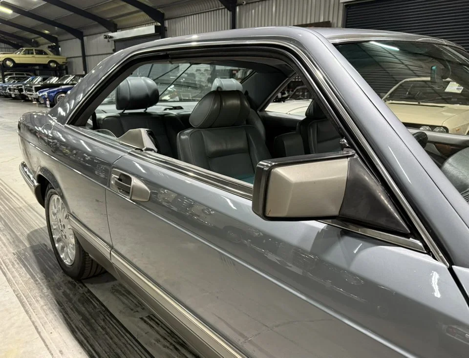 1991 Mercedes-Benz W126 560SEC