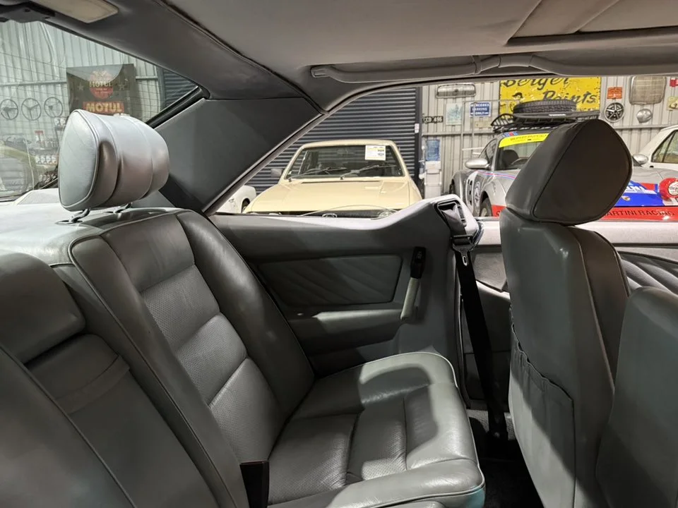 1991 Mercedes-Benz W126 560SEC