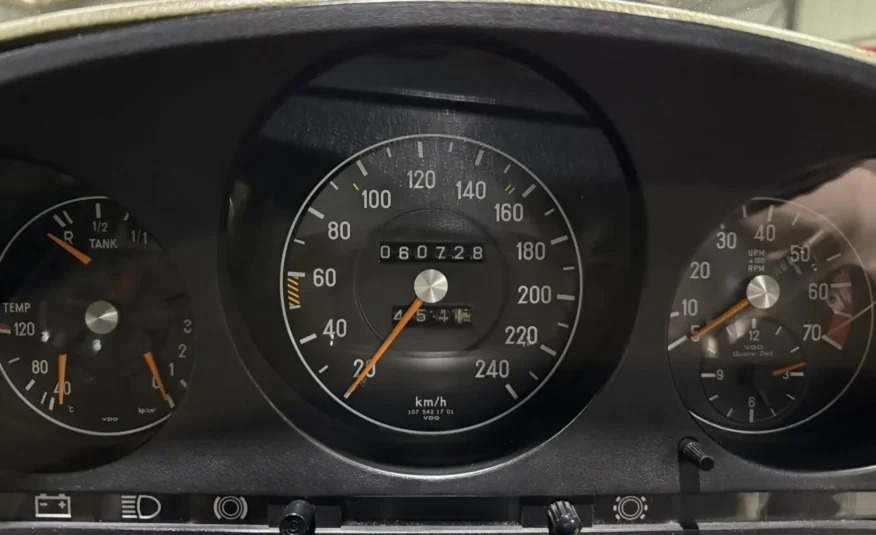 1977 Mercedes-Benz R107 450SL